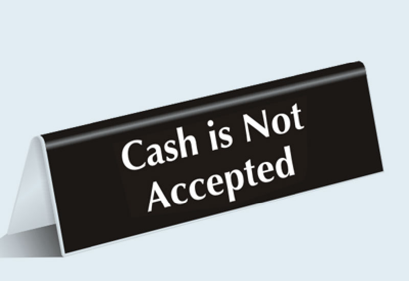 Delegalizacja gotówki w Danii kolejnym krokiem do świata gdzie "człowiek nie jest wymagany"