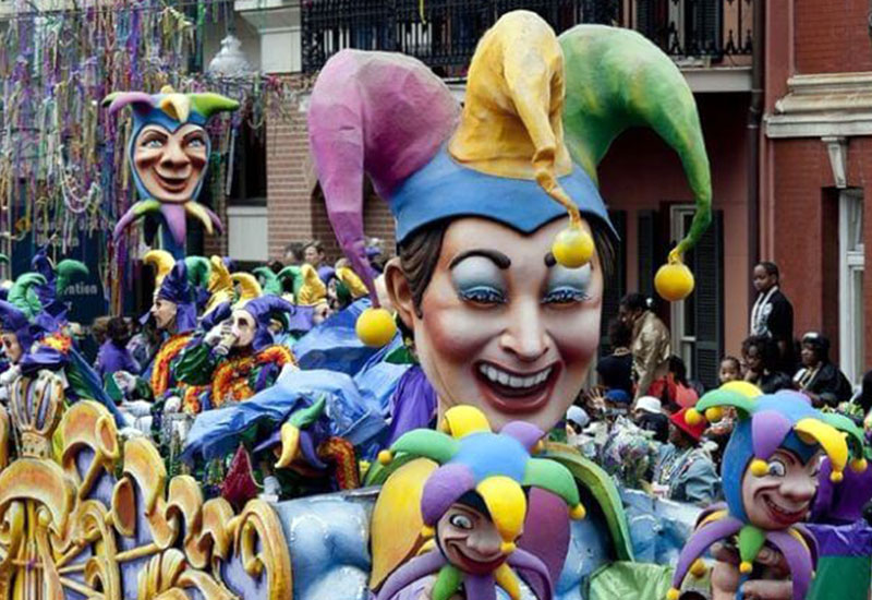 Król i błazen w karnawale