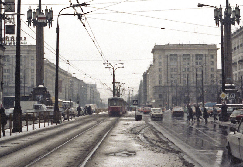 Emigrant pierwszy raz w Warszawie