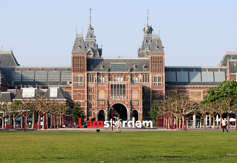 Przewodnik turystyczny po Amsterdamie